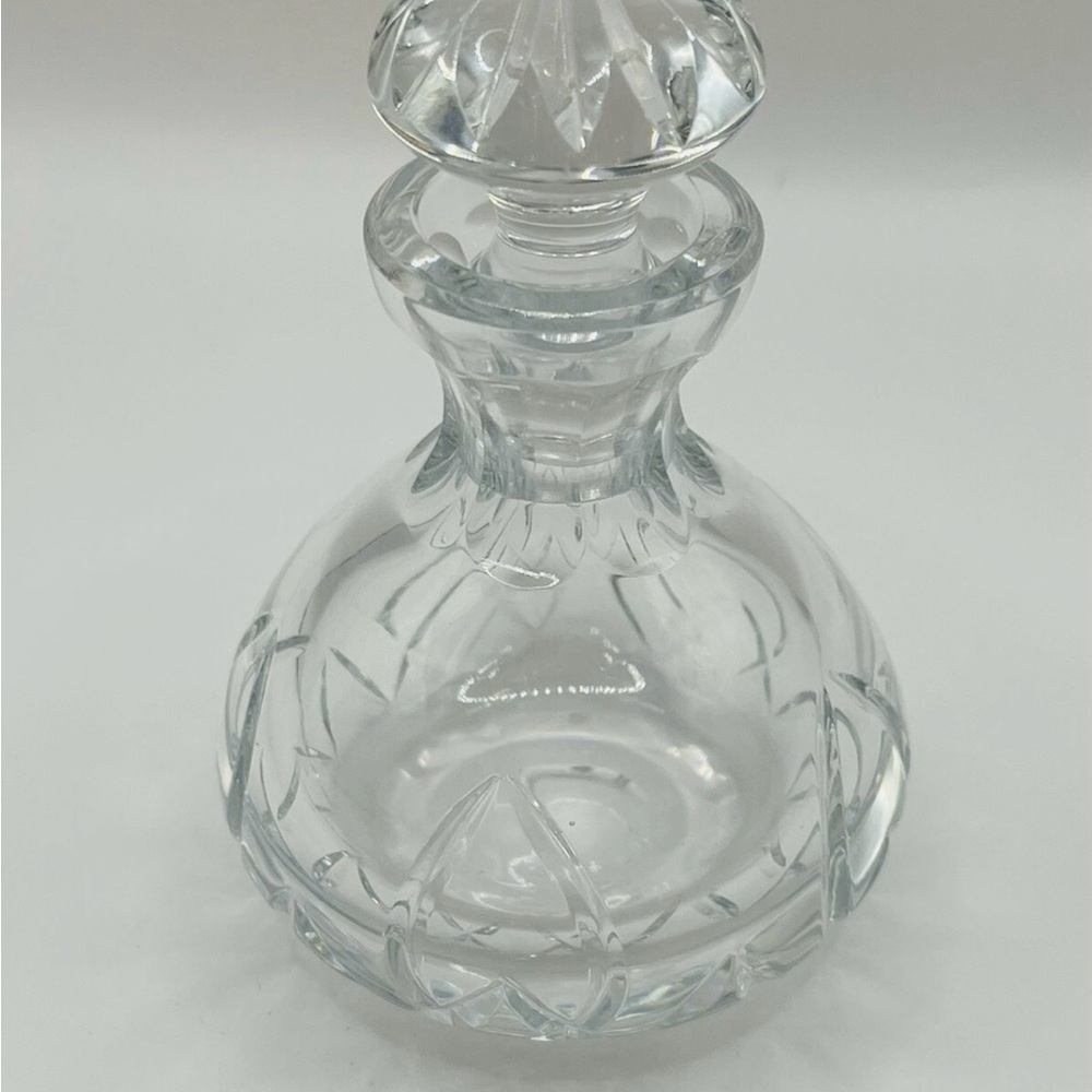Sophisticated CRYSTAL PERFUME BOTTLE~ Czech Republic - Picture 4 of 6